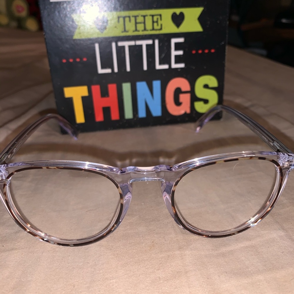 Eye glasses